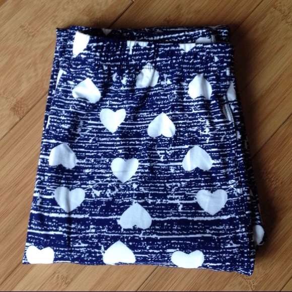 🌻FINAL PRICE🌻 Hearts Desire' Soft Leggings - Picture 5 of 9